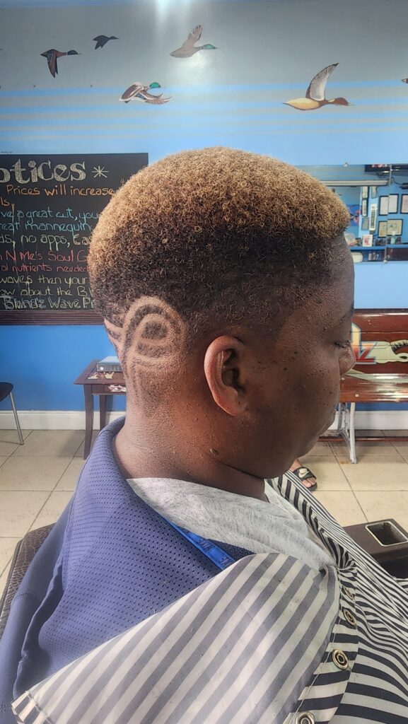 Blend Cut with high top & design